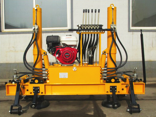 YQBJ-250型門式(shì)液壓起(qǐ)撥道機(jī)