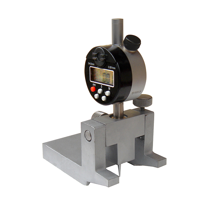 車軸(zhou)卸荷槽或軸頸(jing)根部鏽蝕深度(du)測量儀(數顯)