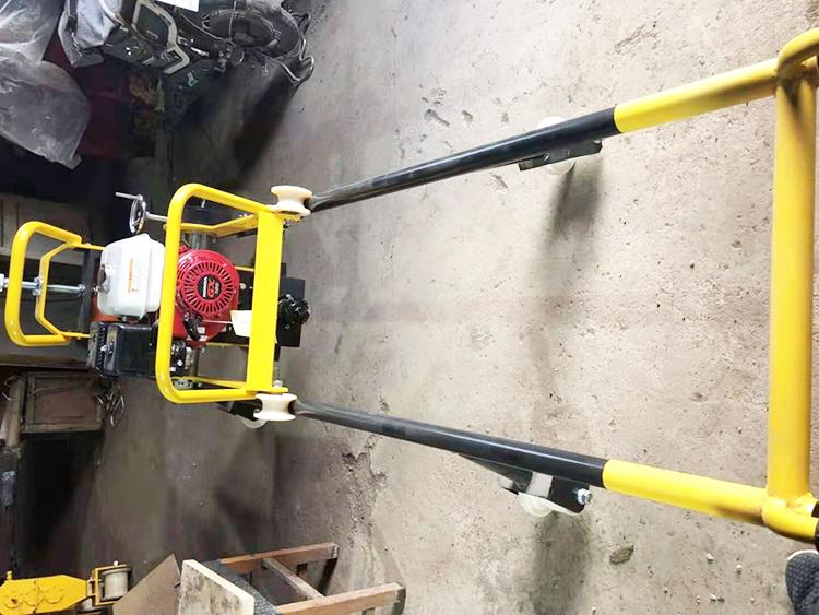 NCM-4.0型内燃(rán)道岔打磨機