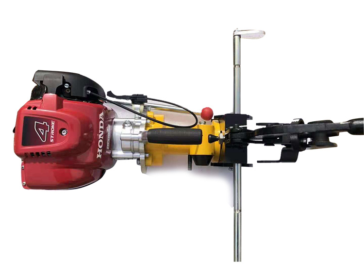 NZG-31型内(nei)燃鋼軌鑽(zuan)孔機