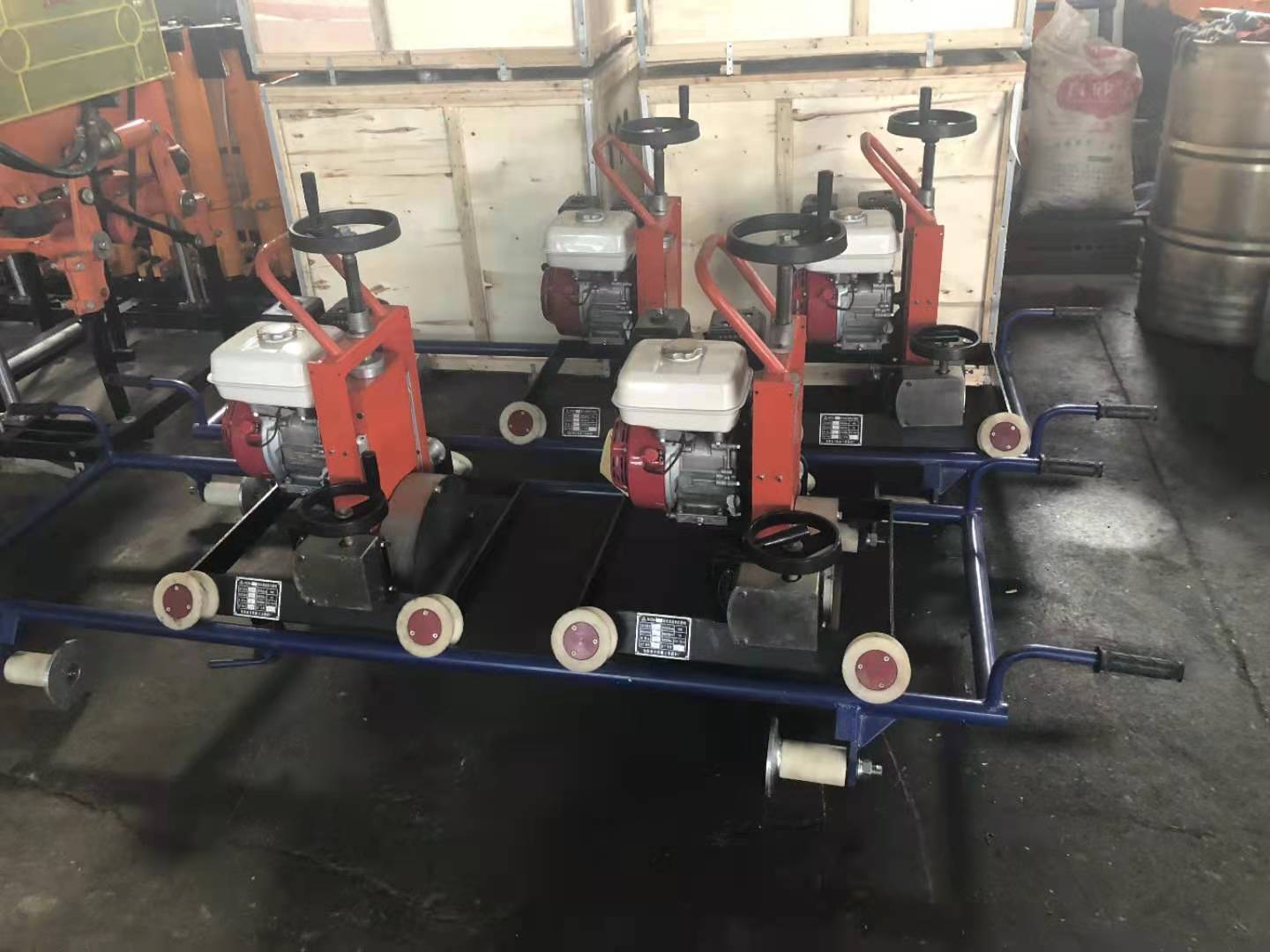 NCM-4.0型内燃(rán)道岔打磨機 